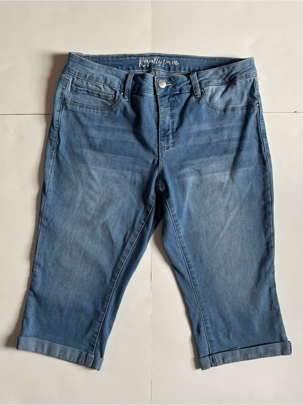 Royalty For Me Light Blue Cropped Capris